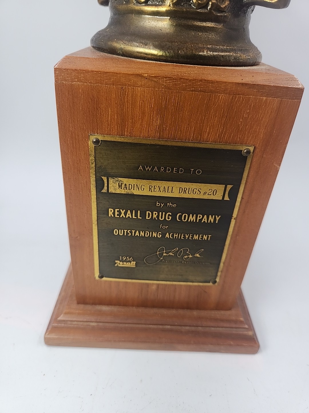 Vintage Original 1956 Rexall Drugs Apothecary Award Mortar Pestle Bronze Dutch