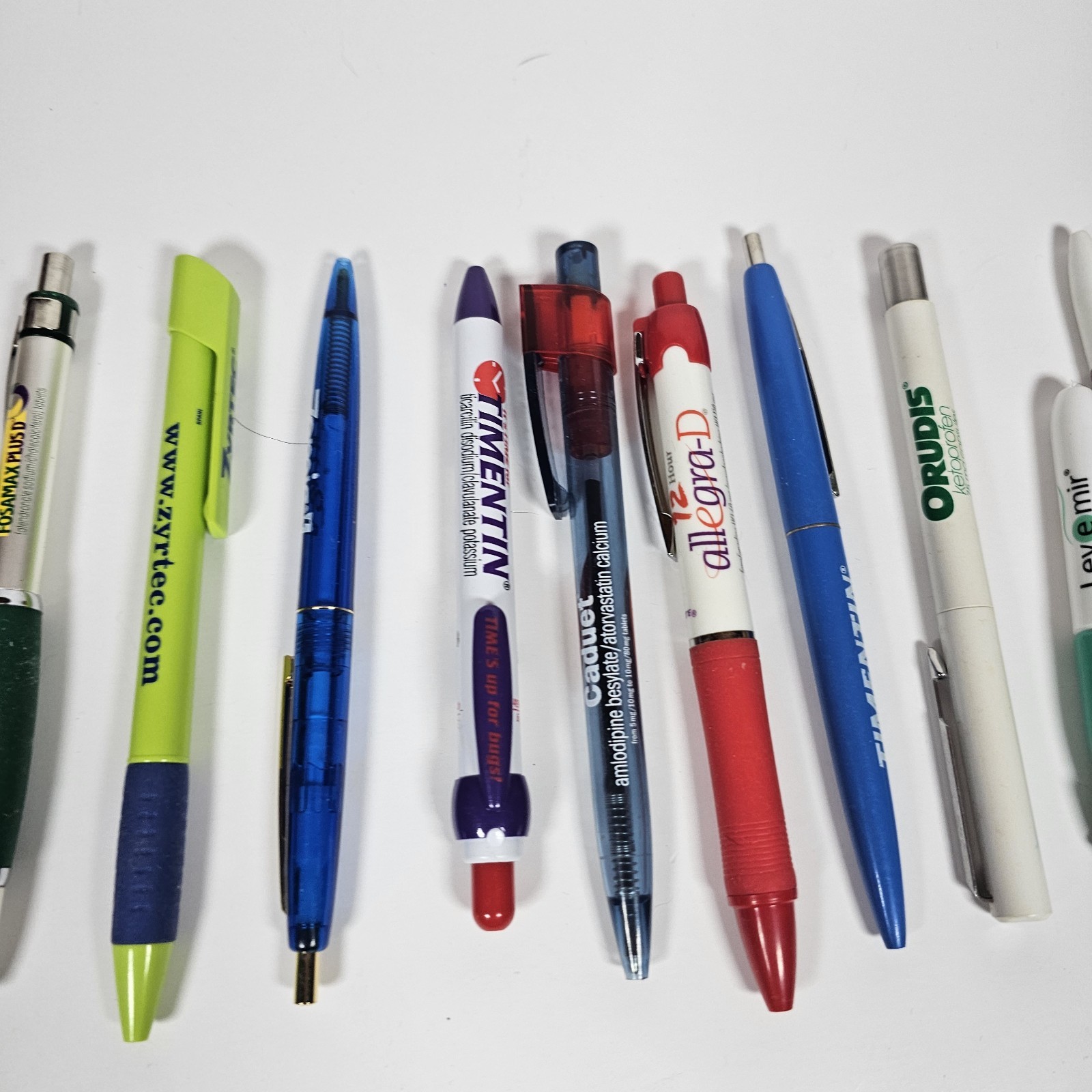 Lot Plastic Pharmaceutical Drug Rep Pens Medical Collectibles