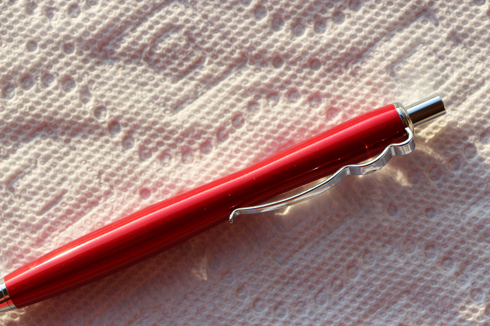 Drug Rep Pens Caduet Heavy Metal Crimson Red w/ Fancy Clip Absolute Beauty