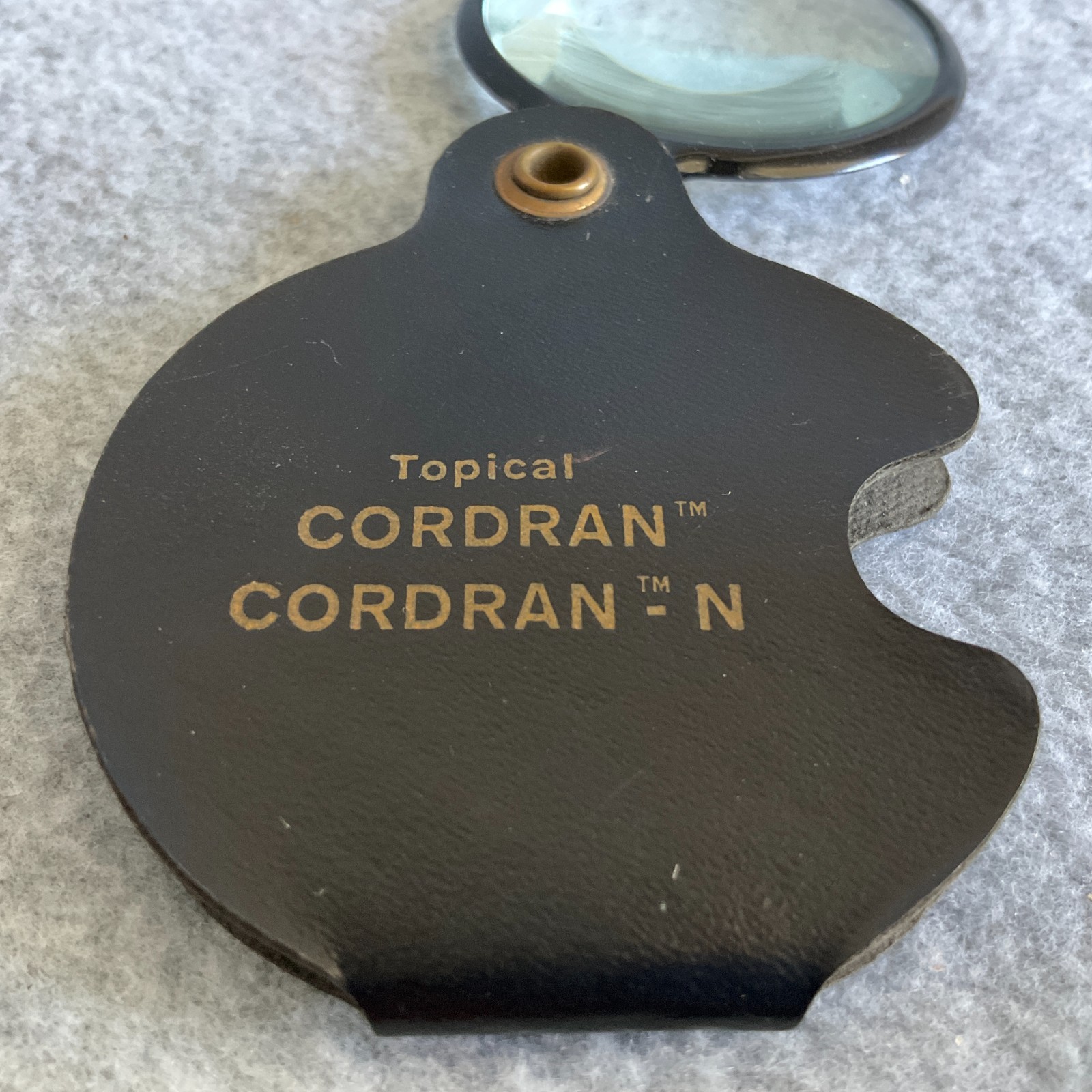 LILLY Cordran Haldrone Vintage Magnifying Glass Promotional Pharmacy
