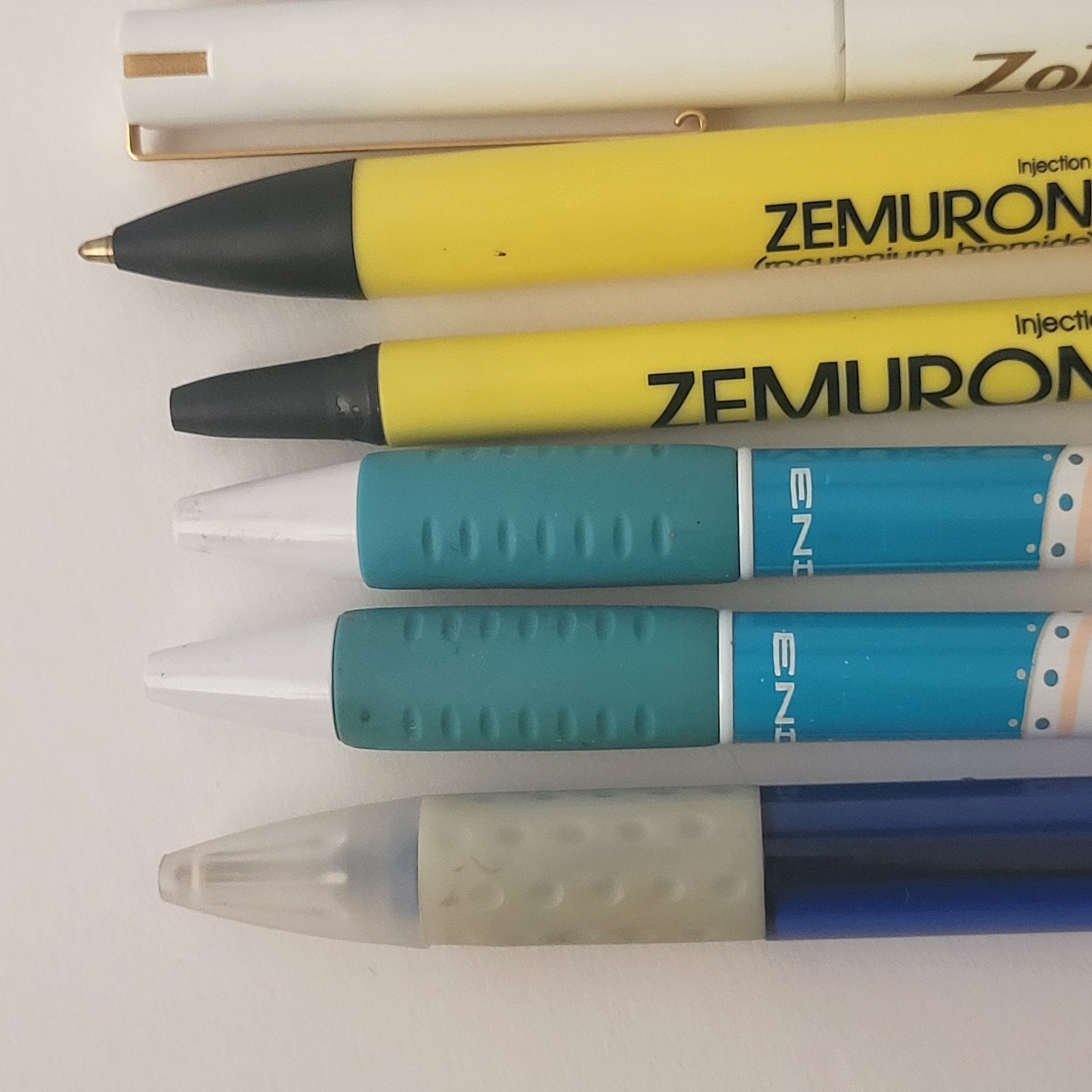 Pharmaceutical Drug Rep Pen Lot (7) Lidoderm Zemuron Zoloft Skelaxin Collectible