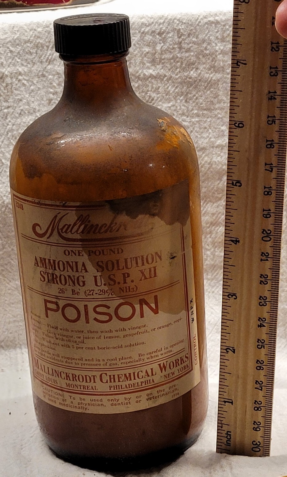 Large Mallinckrodt Poison Original Label And Lid Empty