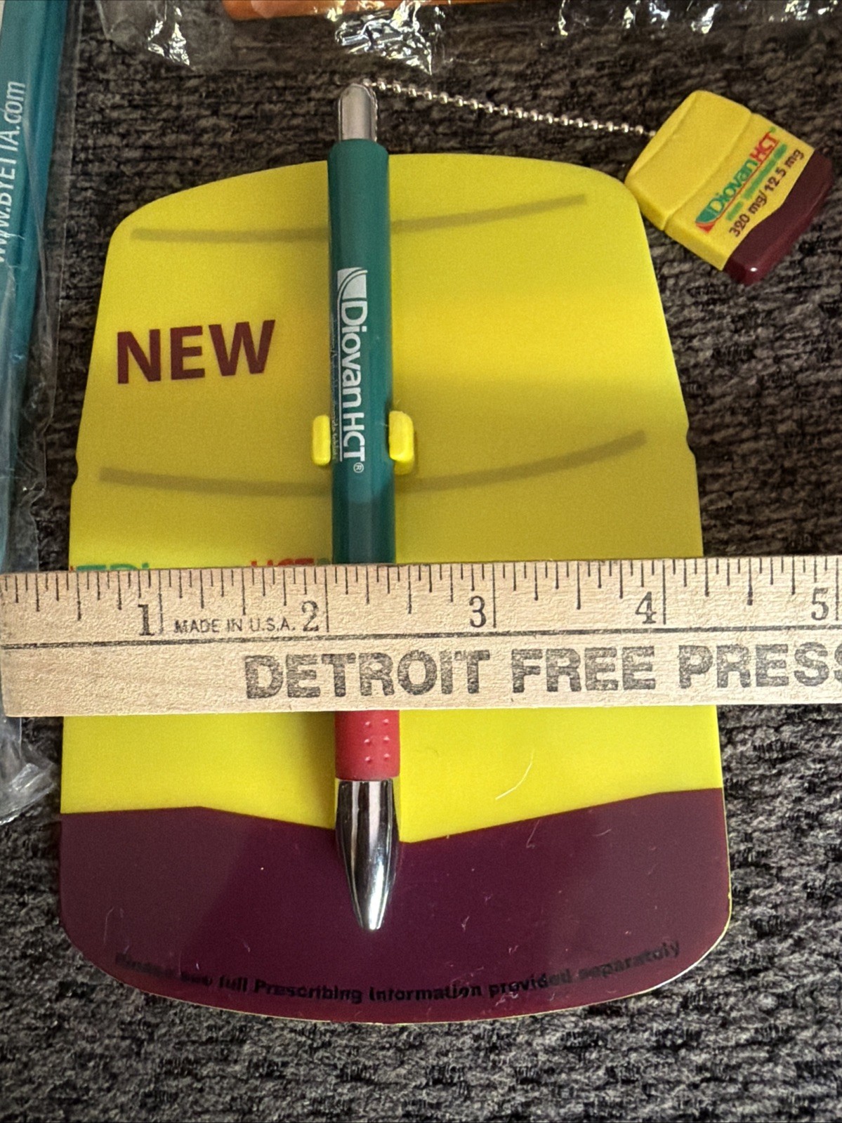 4 VTG Pharmaceutical Advertising Promo Lot Items Levitra Ultram Diovan Byetta