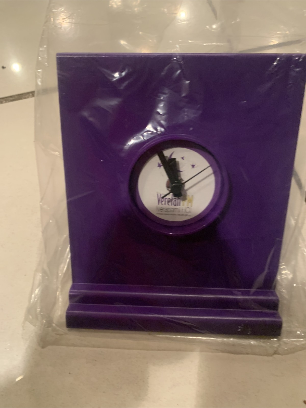 Vintage Verelan Pharmaceutical Purple Acrylic Drug Rep Promo Desk Clock NEW