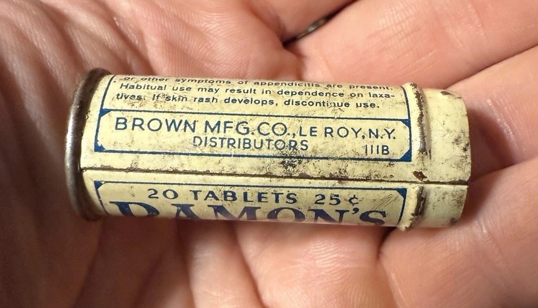 A109 Old Medicine Ramon’s Mild Laxative Bile Salts Brown Le Roy NY Container