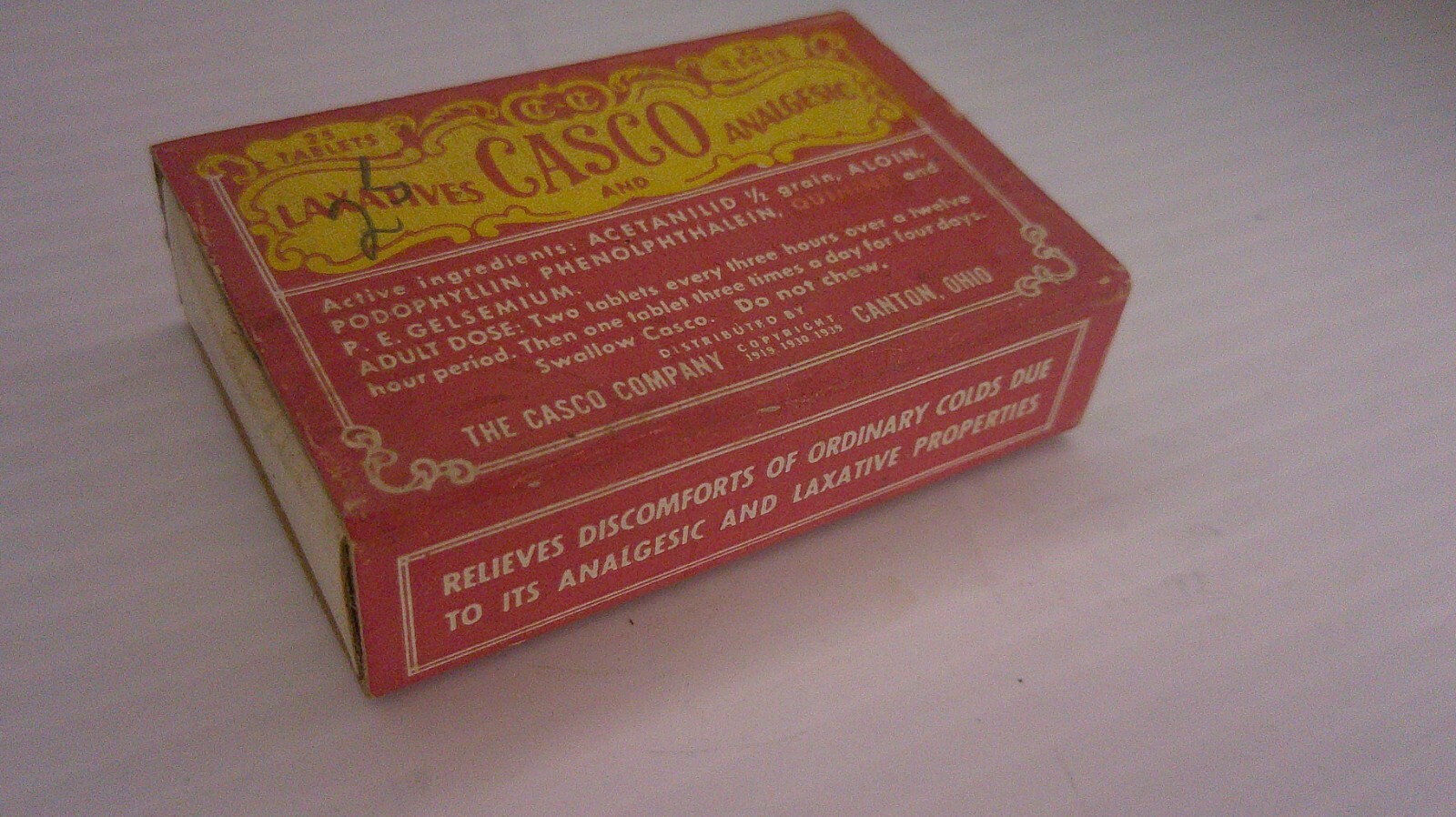 vintage Casco co laxative pills sliding box opener has pills & instructions Z151