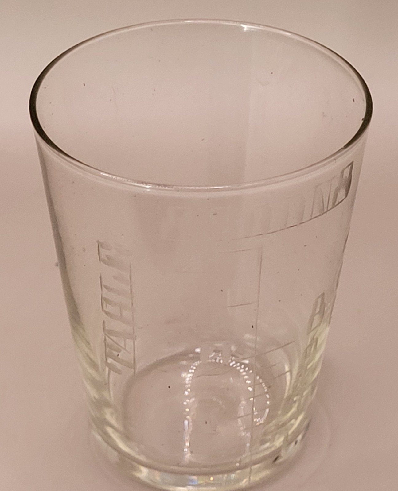 Antique Measuring Glasses & Cases. Refxad
