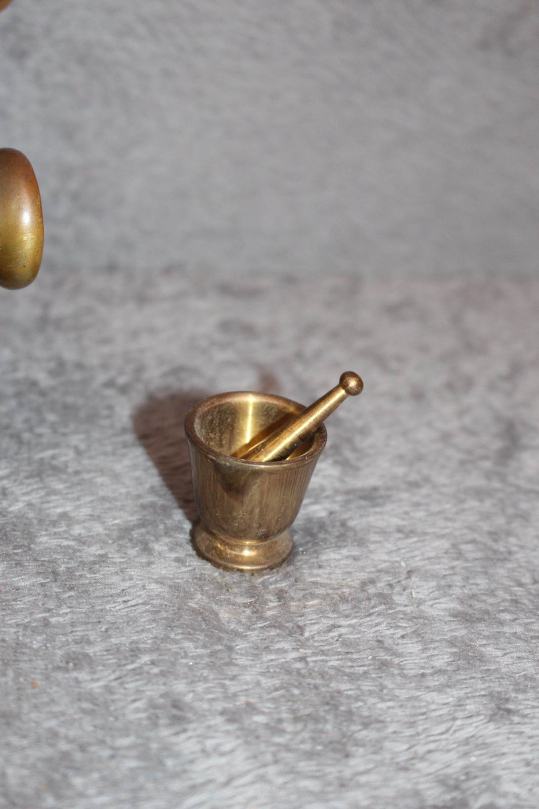 3 x Brass Pestel and Mortars inc one miniature, one antique, one vintage in vgc
