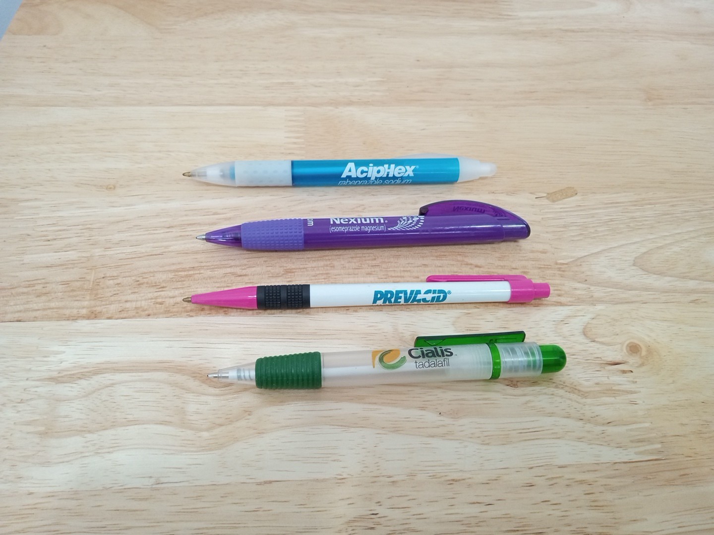 Lot (4) Pharmaceutical / Drug Rep Pens: Nexium, AcipHex, Prevacid, Cialis
