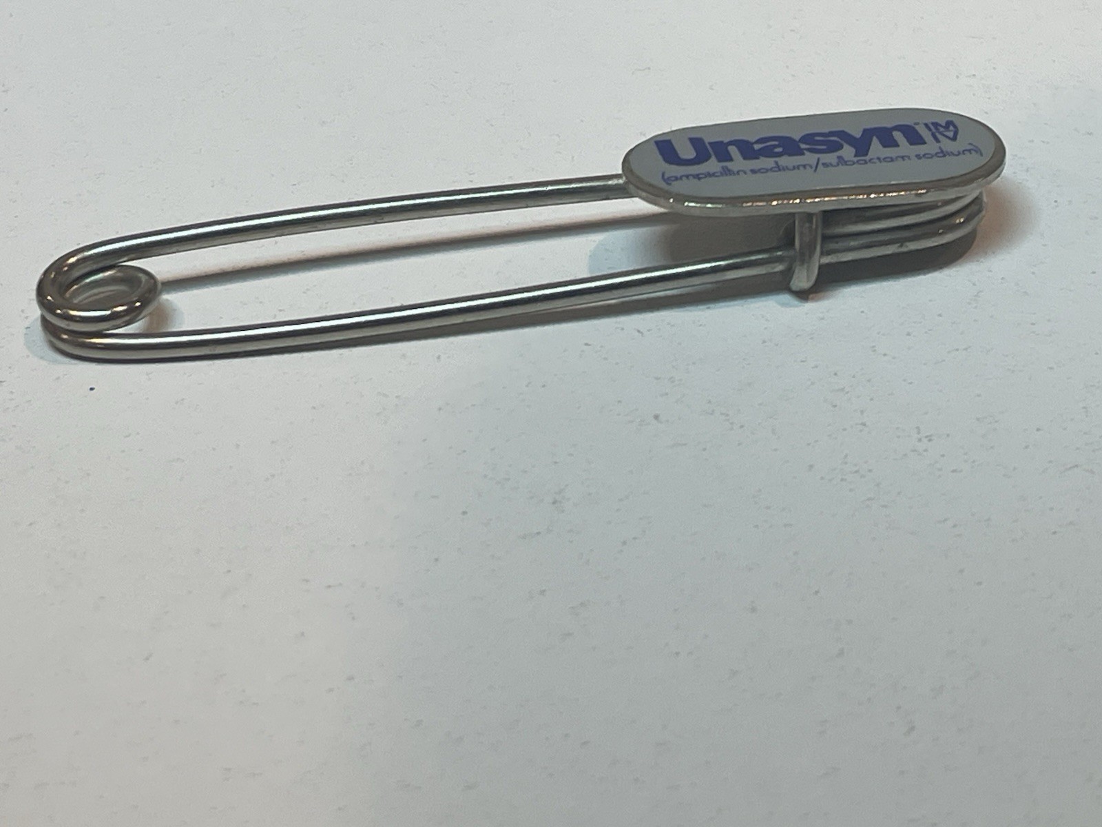 Vintage 1990s Pfizer Unasyn Bobby Pin Key Chain Drug Rep Pharmaceutical Promo 3″