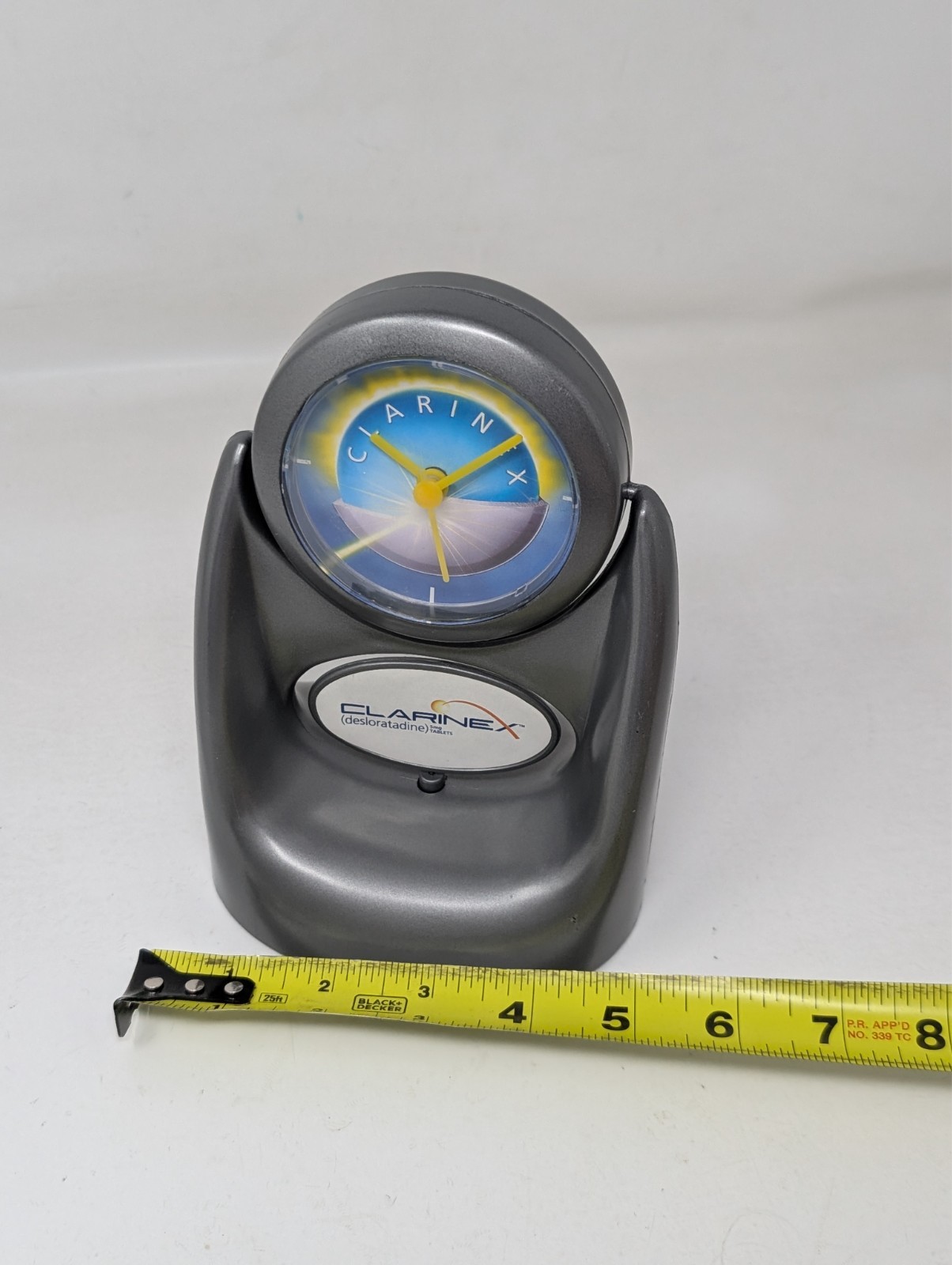 Clarinex Pharmaceutical Advertising Silver Plastic Clock 7″Tall Drug Rep MOVING