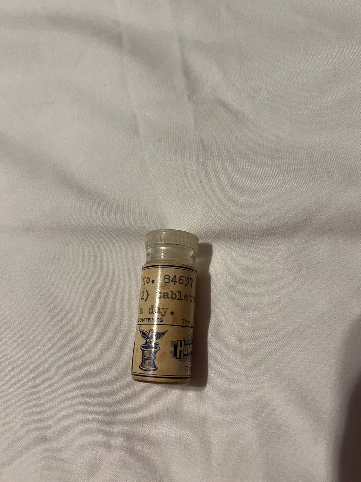 Vintage 1957 Humphrey’s Pharmacy Prescription Medicine Bottle Pittsfield Maine.