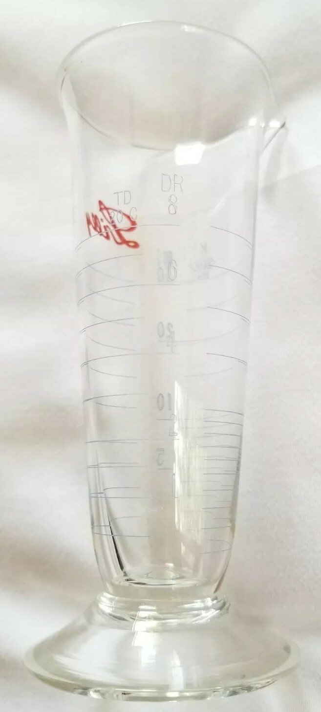 Lilly Beaker Glass Footed Graduated Cylinder Laboratory Chemistry 30 ML 1 oz VTG