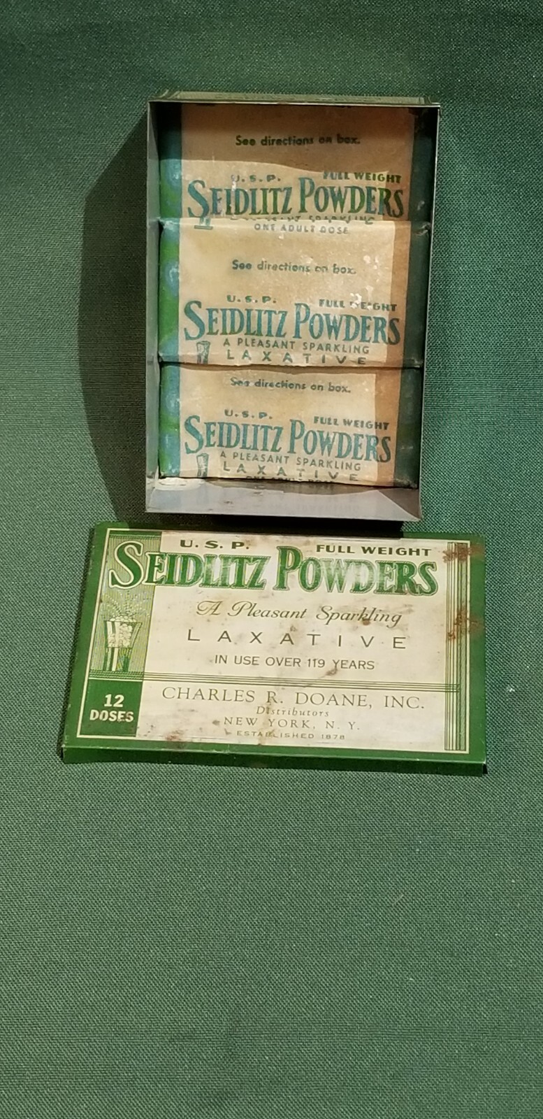Antique Tin Seidlitz Powders Charles R Doane New York Pharmacy ad w/ packs.