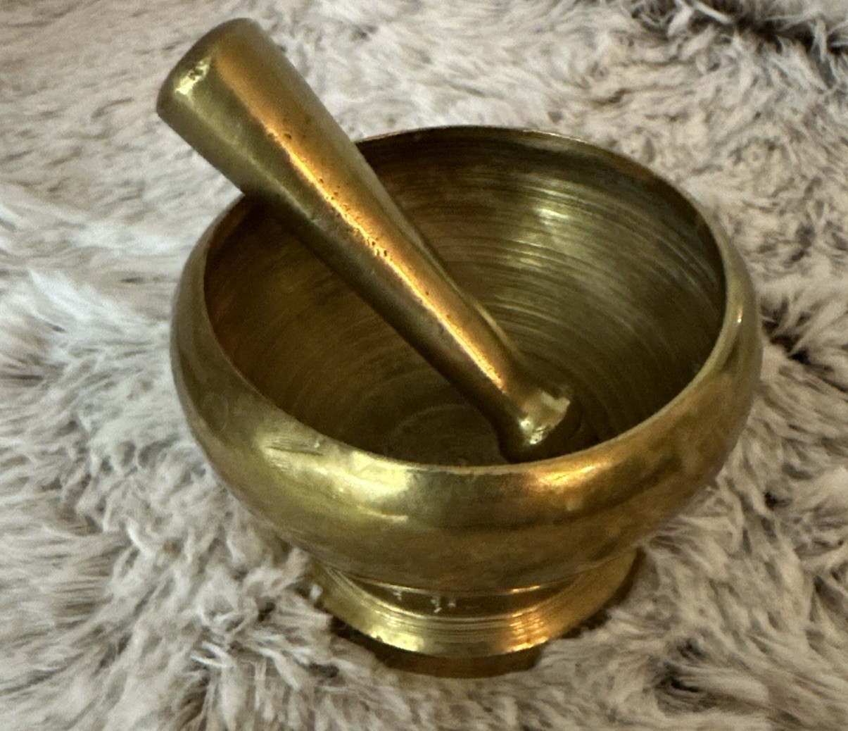 Vintage Solid Brass Small Mortar and Pestle Spice/Herb Grinder Resonant sound