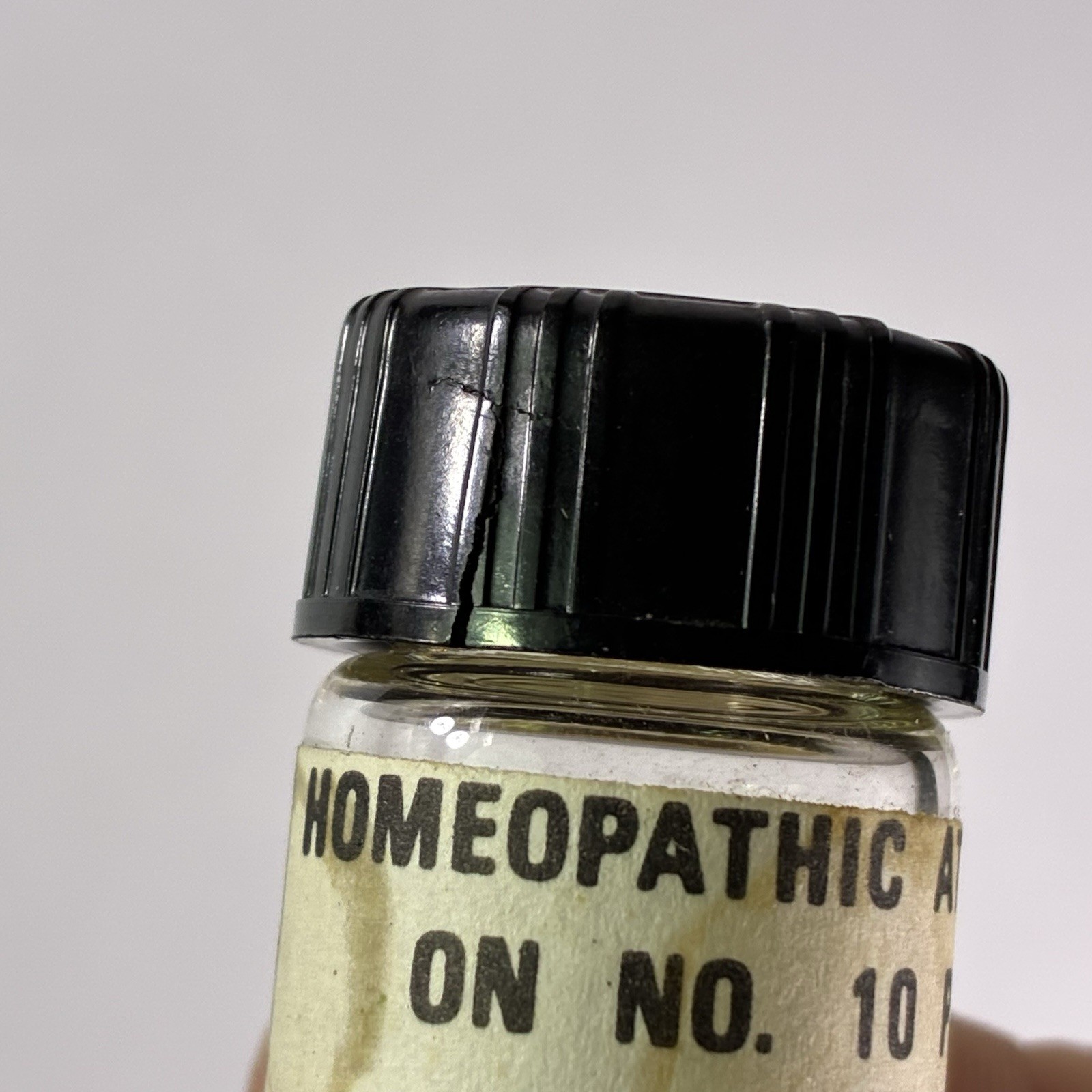 Vintage Apothecary Doctor Kit 18 Glass Labeled Vials/Bottles Medical 1960s Old