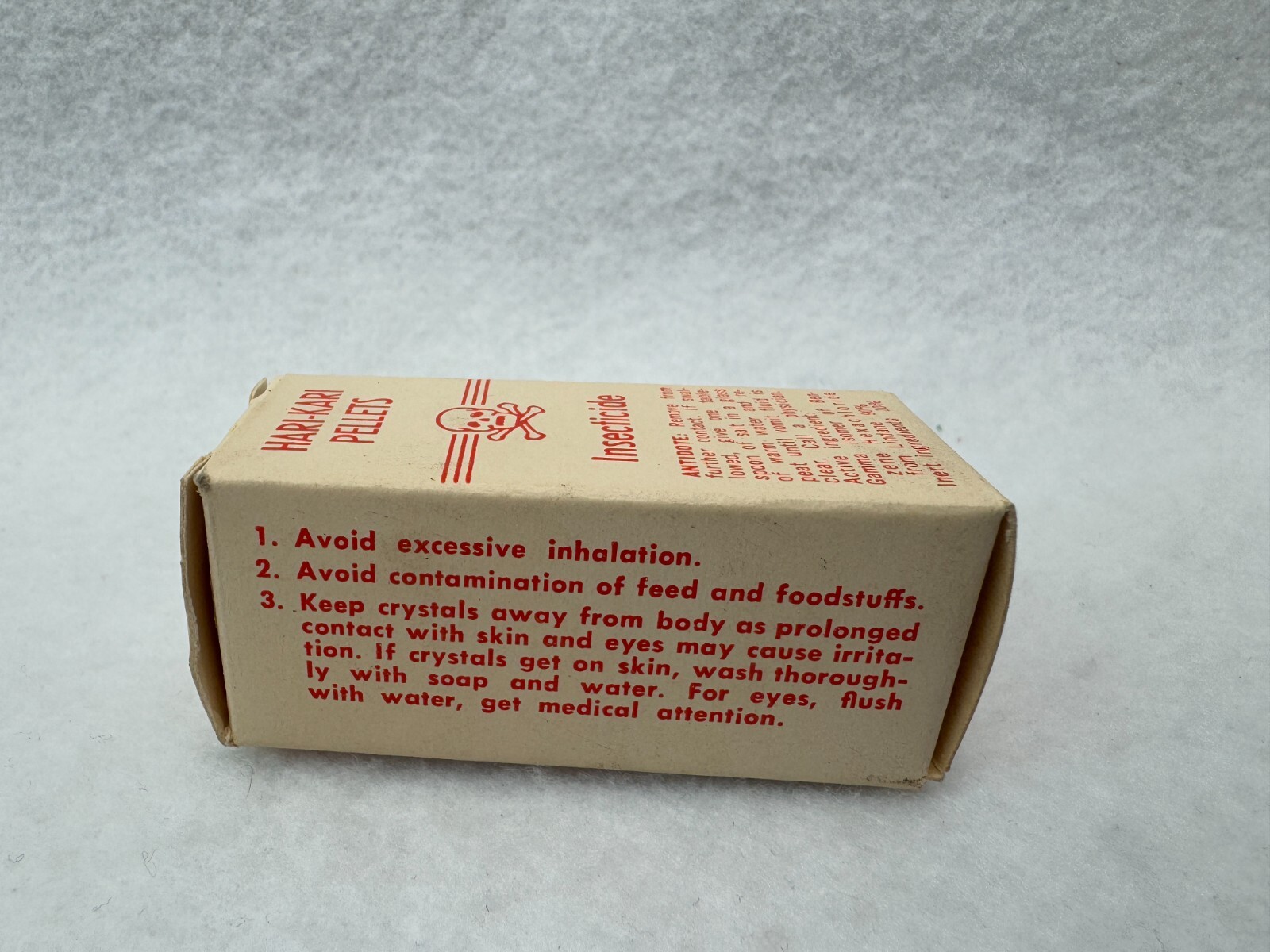 Vintage Hari-Kari Pellets Empty Box Skull Cross Bones Wichita, KS 2 1/2″ Tall