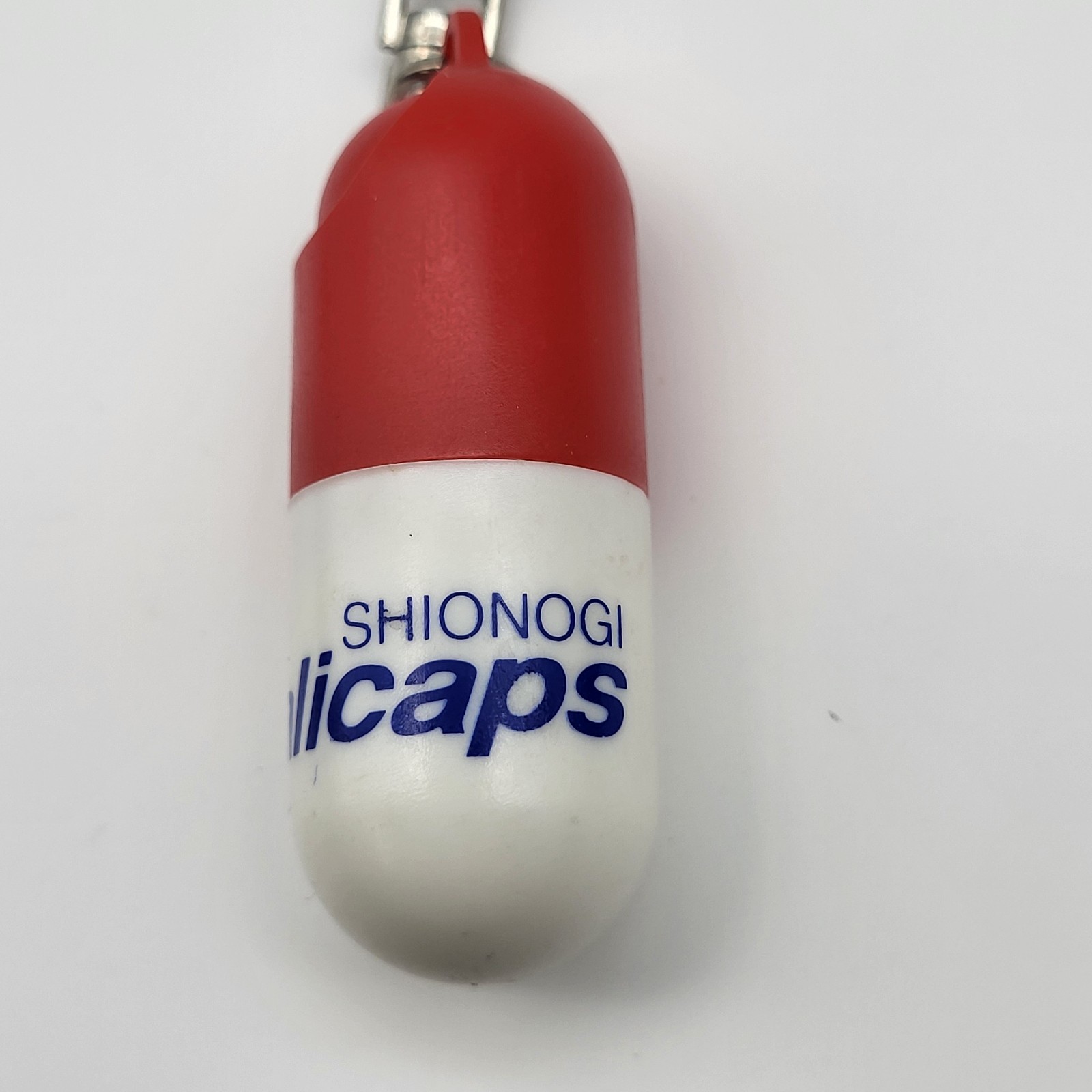 Vintage Medical Advertising keychain Shiono Qualicaps