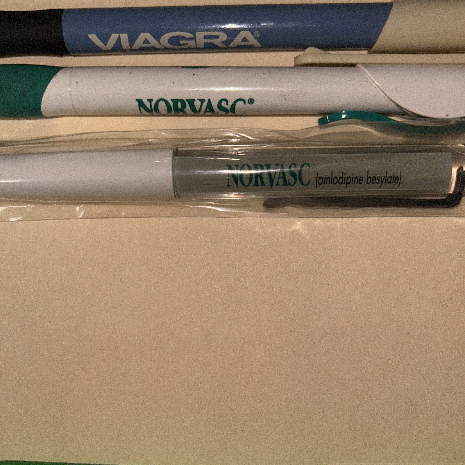 Lot Of 4 Pfizer Viagra Norvasc Celebrex PLASTIC PENS, DRUG REP Pharmaceutical