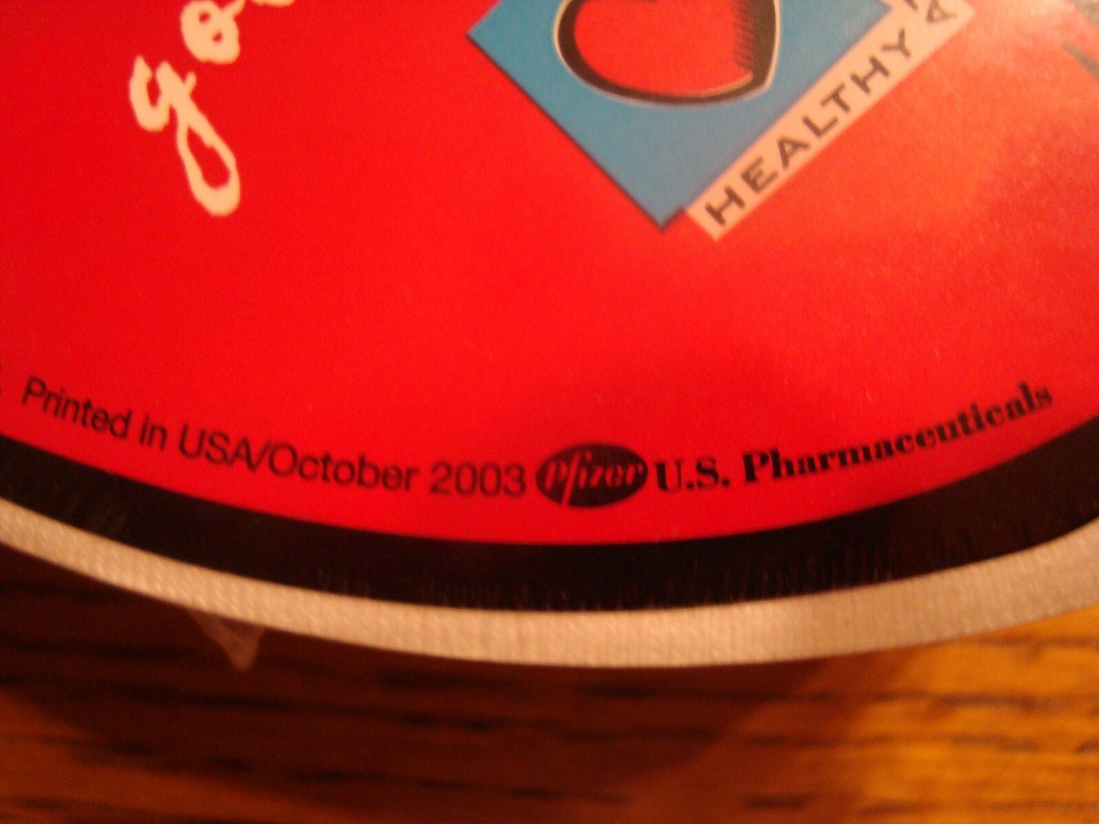 Pfizer US Pharmaceuticals “Wear This In Good Health” Heart – 2003 New & Sealed
