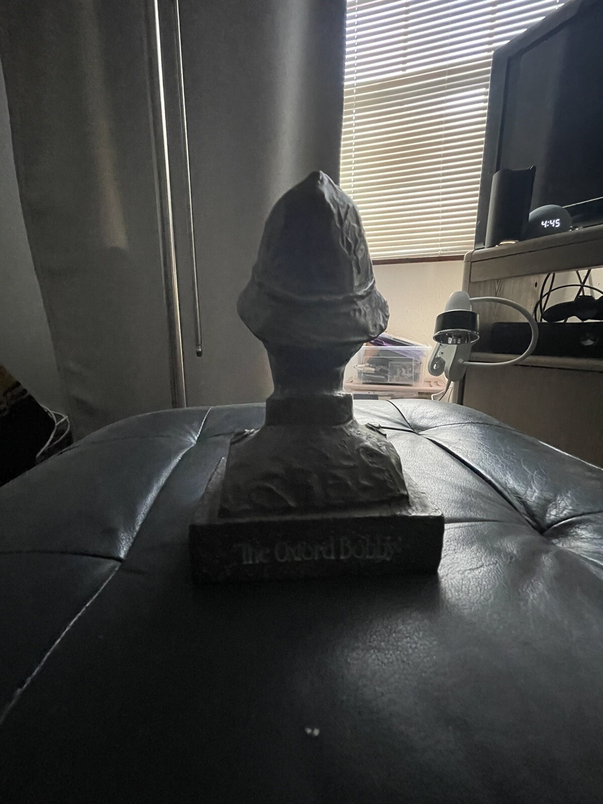 Vintage The Oxford Bobby Bust Statue Bristol Laboratories 1977 Tegopen Syracuse