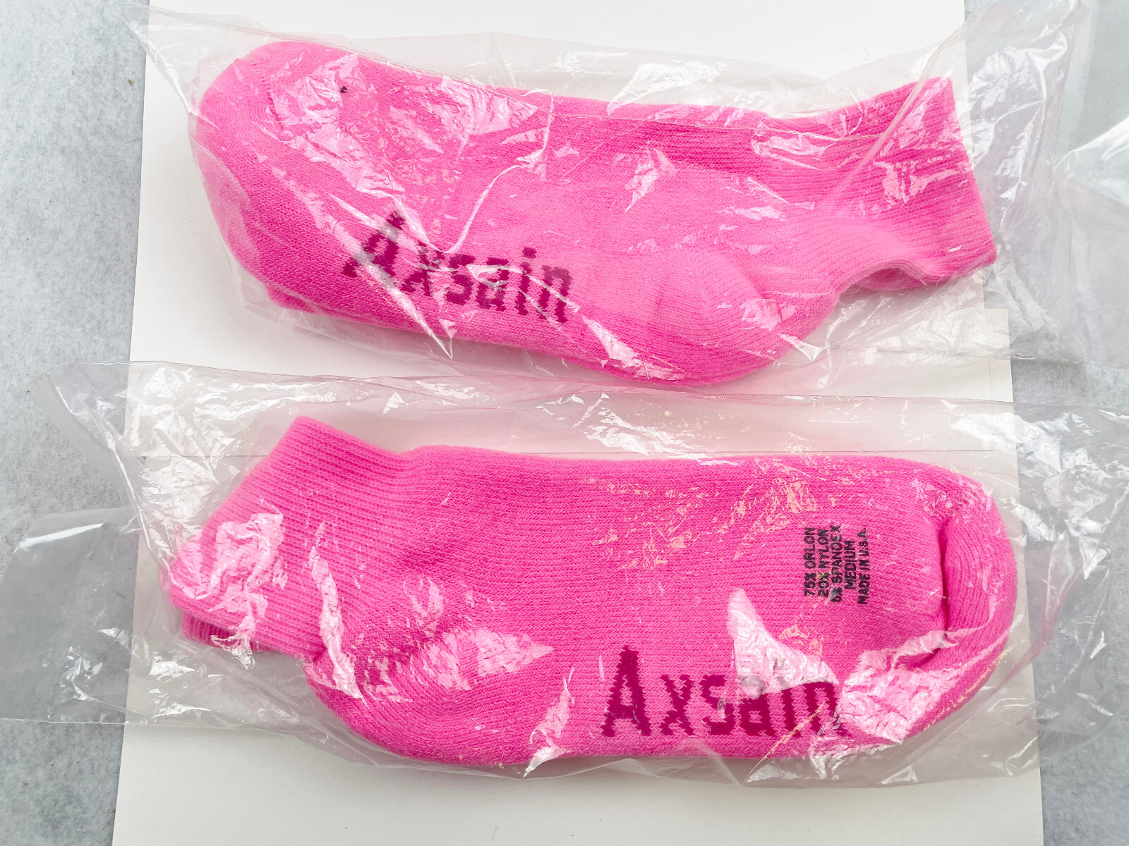 2 AXSAIN PINK SOCKS – PHARMACEUTICAL GIVE-AWAY -75% ORLON – NEW OLD STOCK