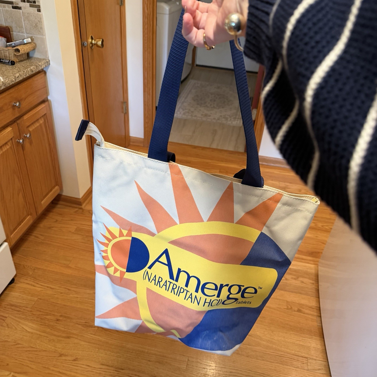 Imitrex Pharma Tote Bag/Drug Rep Promo Zipper Closure Thick Vinyl 16” X 17” X 5”