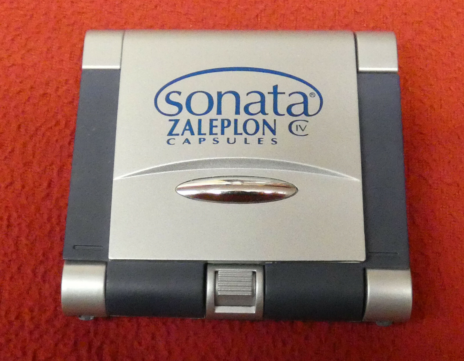 RARE Sonata Zaleplon Drug Rep Promo Calculator – Working – Needs New Batteries