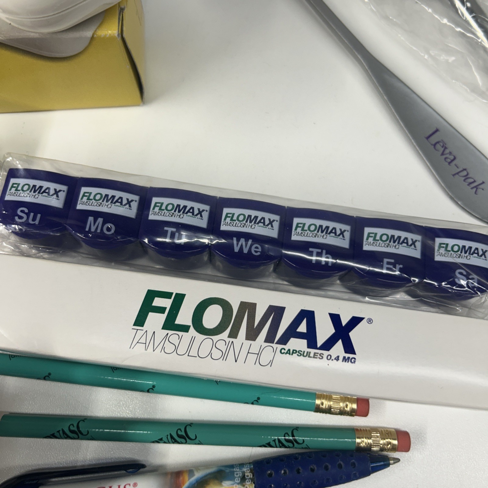 Pharmaceutical Drug Rep Pens Pencils Massager Percussion Hammer Lexapro Norvasc