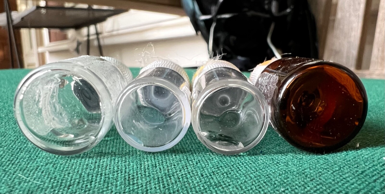 4 empty vtg vial