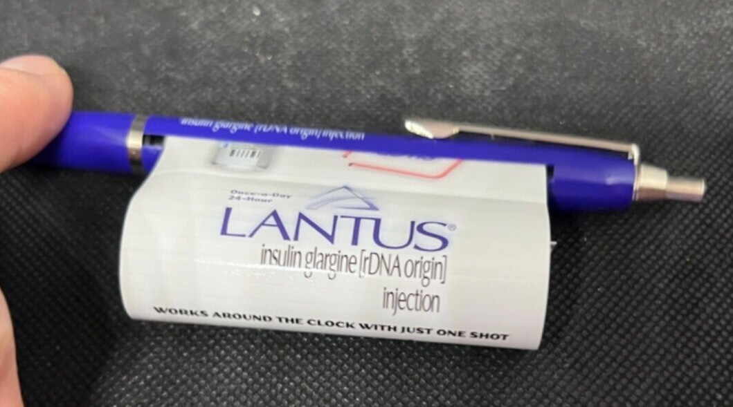 LANTUS Pull Out Scroll Medical Drug Rep Pharmaceutical Pen Advertising