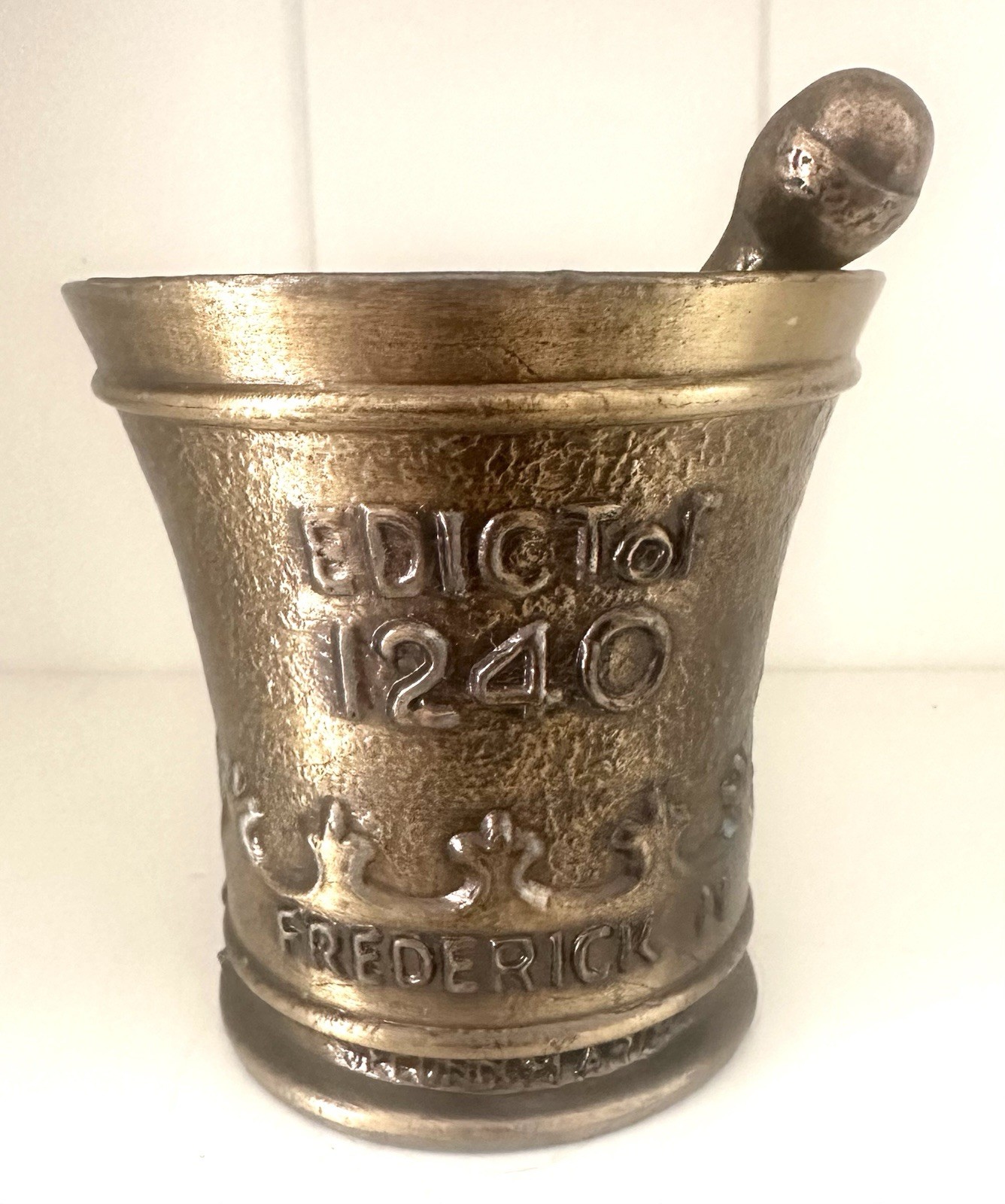 Vintage 1978 Shering RX Mortar & Pestle Edict of 1240 Frederick II