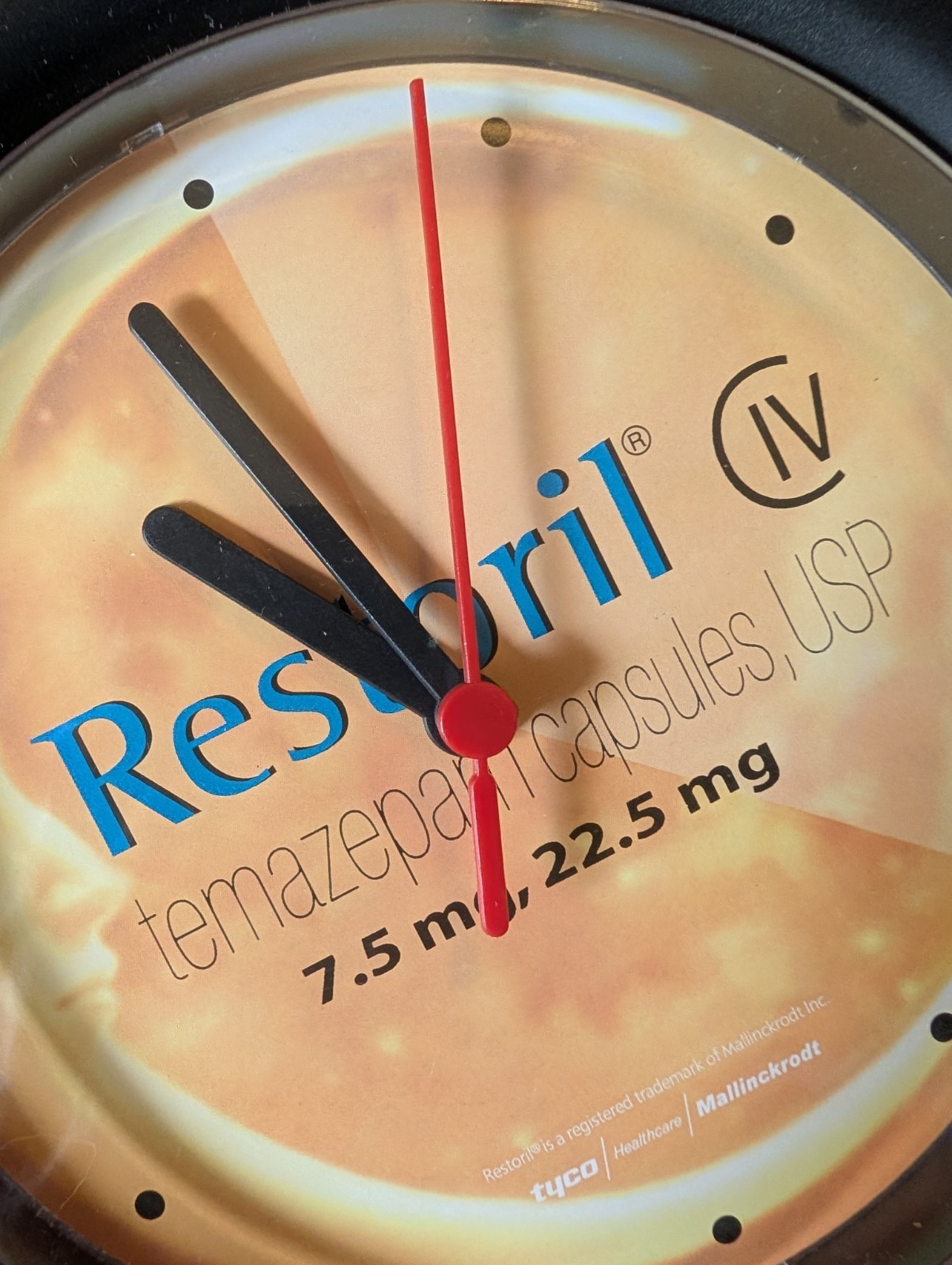 Vntg Restoril Drug CIV Temazepam Brand Promo Battery operated Wall Clock 80s