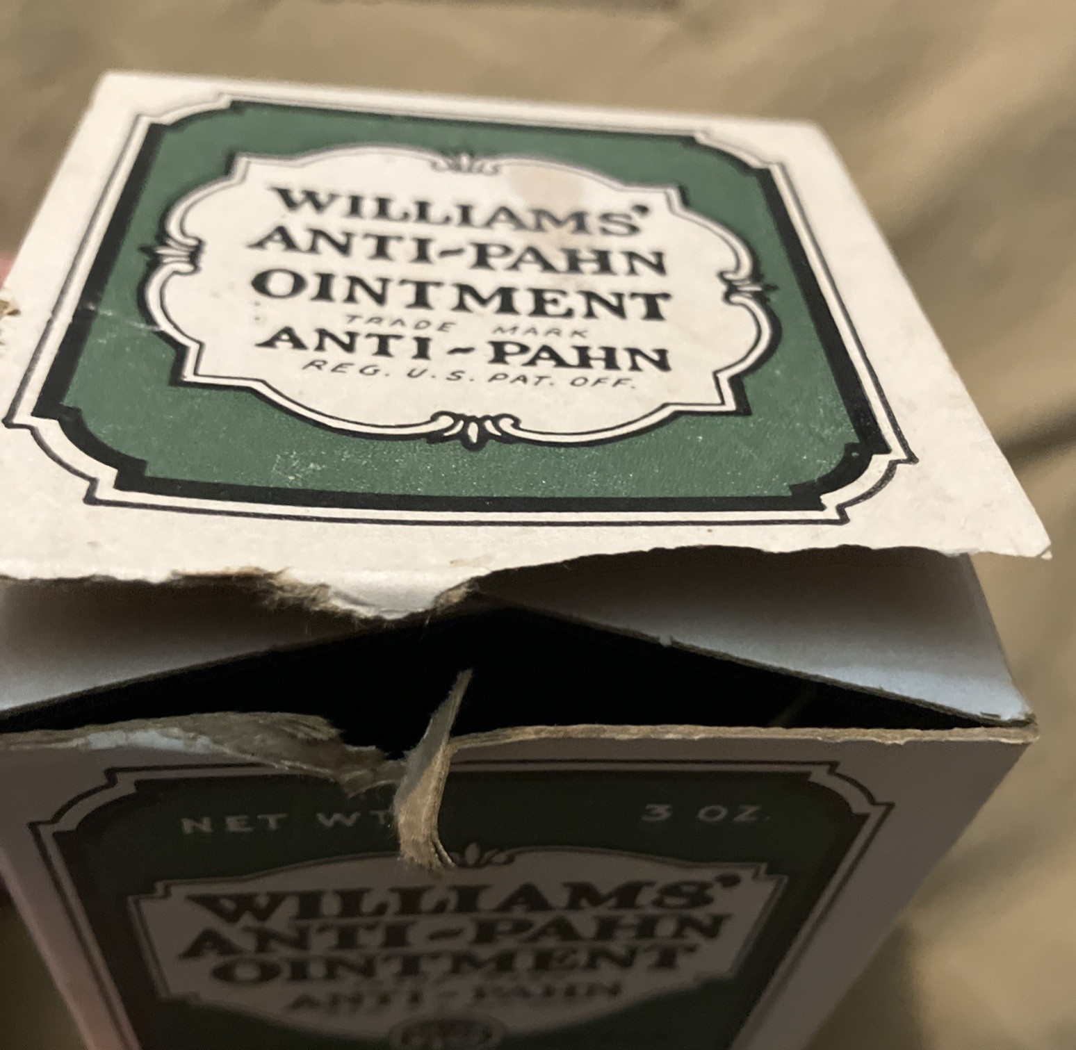 Vintage Williams’ Anti-Pahn Ointment In Original Box With Paper Insert Full Jar