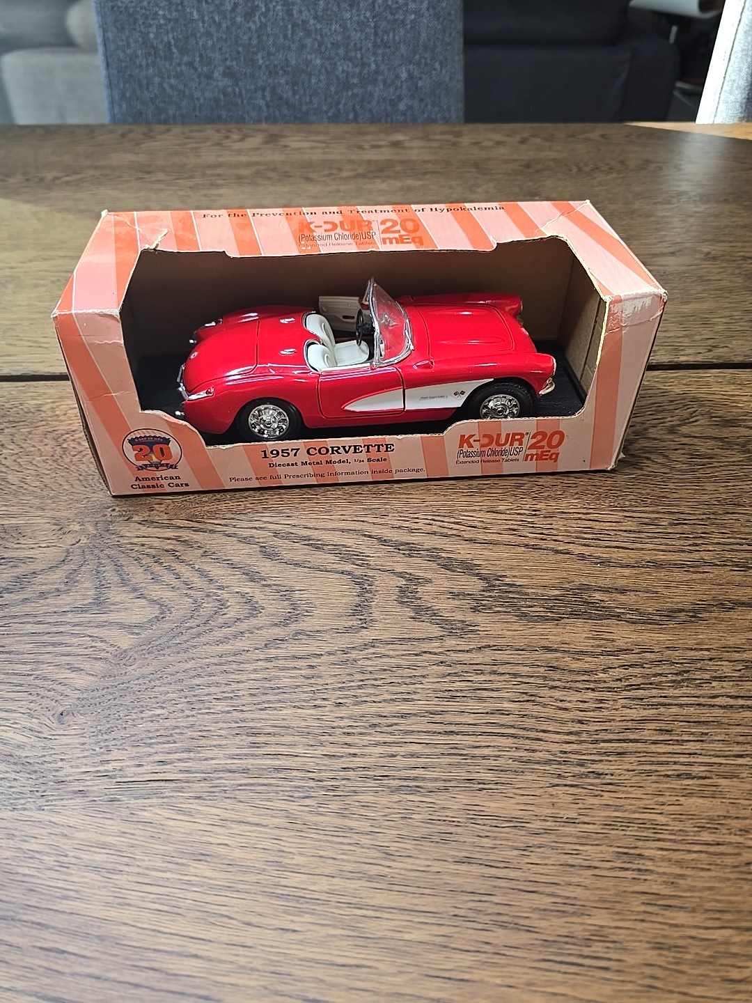 K-Dur 20 Pharmaceutical Promotional Advertising Corvette 1957 Diecast 1/24 Car