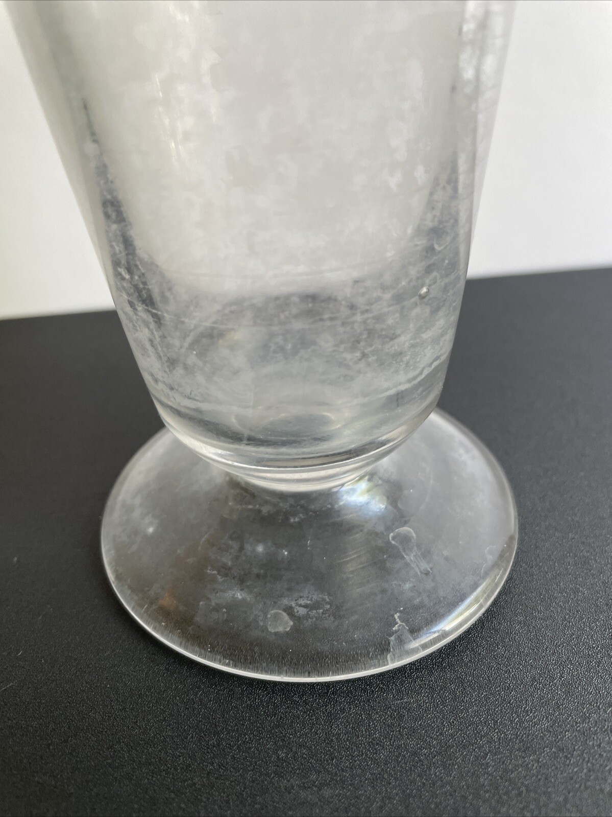Vintage TD Glass 16 oz Graduated Apothecary Measuring Beaker Spouted Pouring