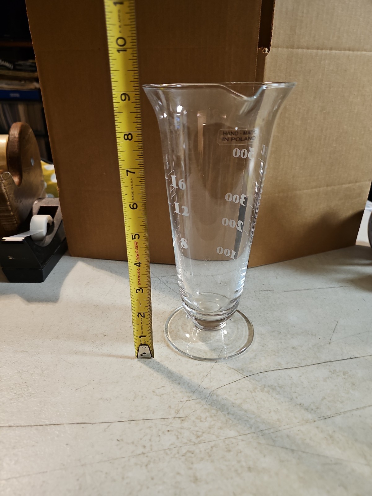 Vintage Glass Etched Apothecary Pharmacy Measuring Beaker Graduated 500cc 16oz