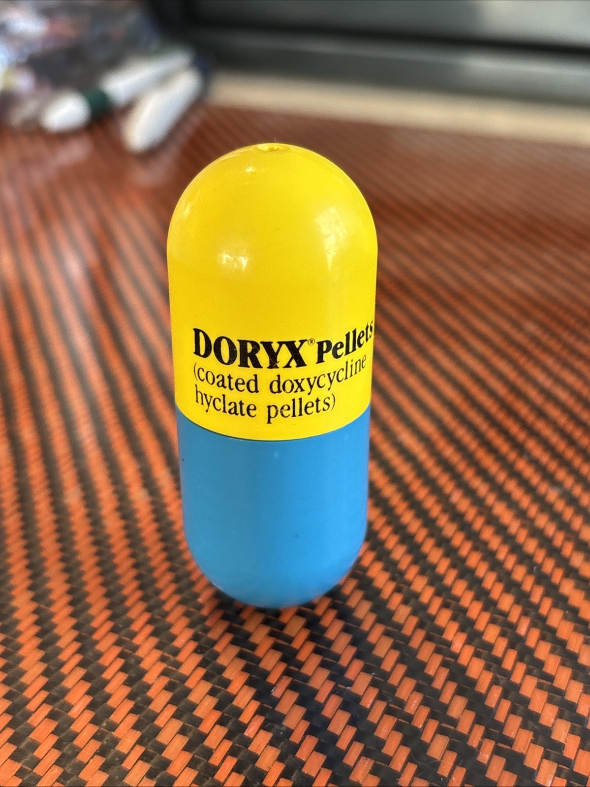 DORYX Doxycycline Capsule Pen Drug Rep Pharmaceutical Add Promo Mighty Bean