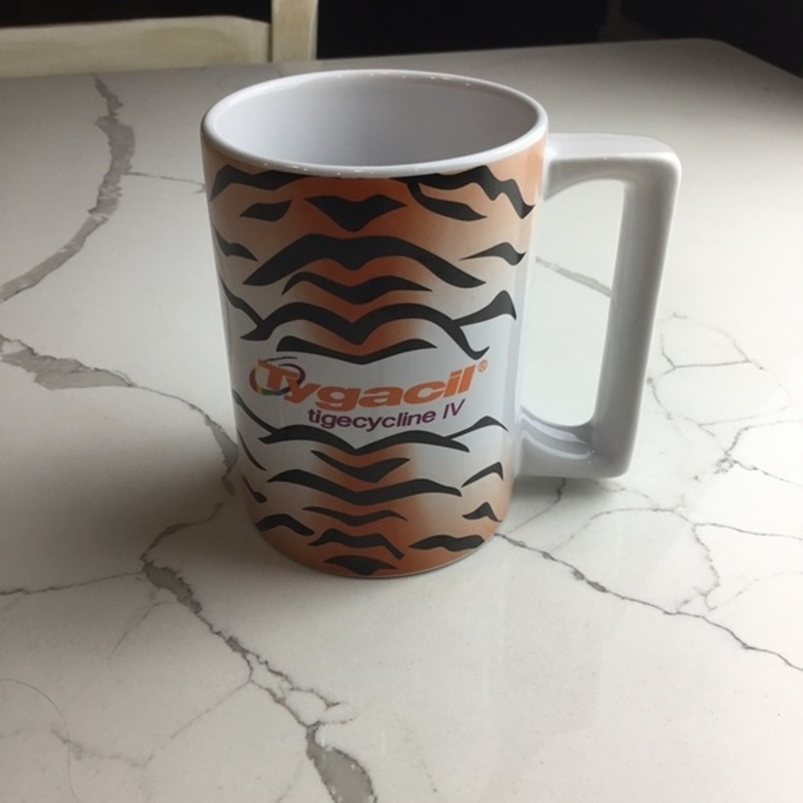 Tygacil Pharmaceuticals Drug Rep Ceramic Coffee Mug Cup Collectable 14 Oz