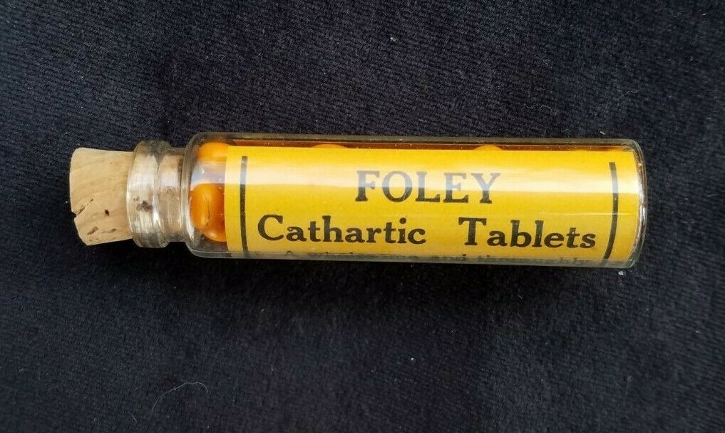 Old Medicine Bottle Foley Cathartic Tablets Foley & Co Chicago IL New Old Stock