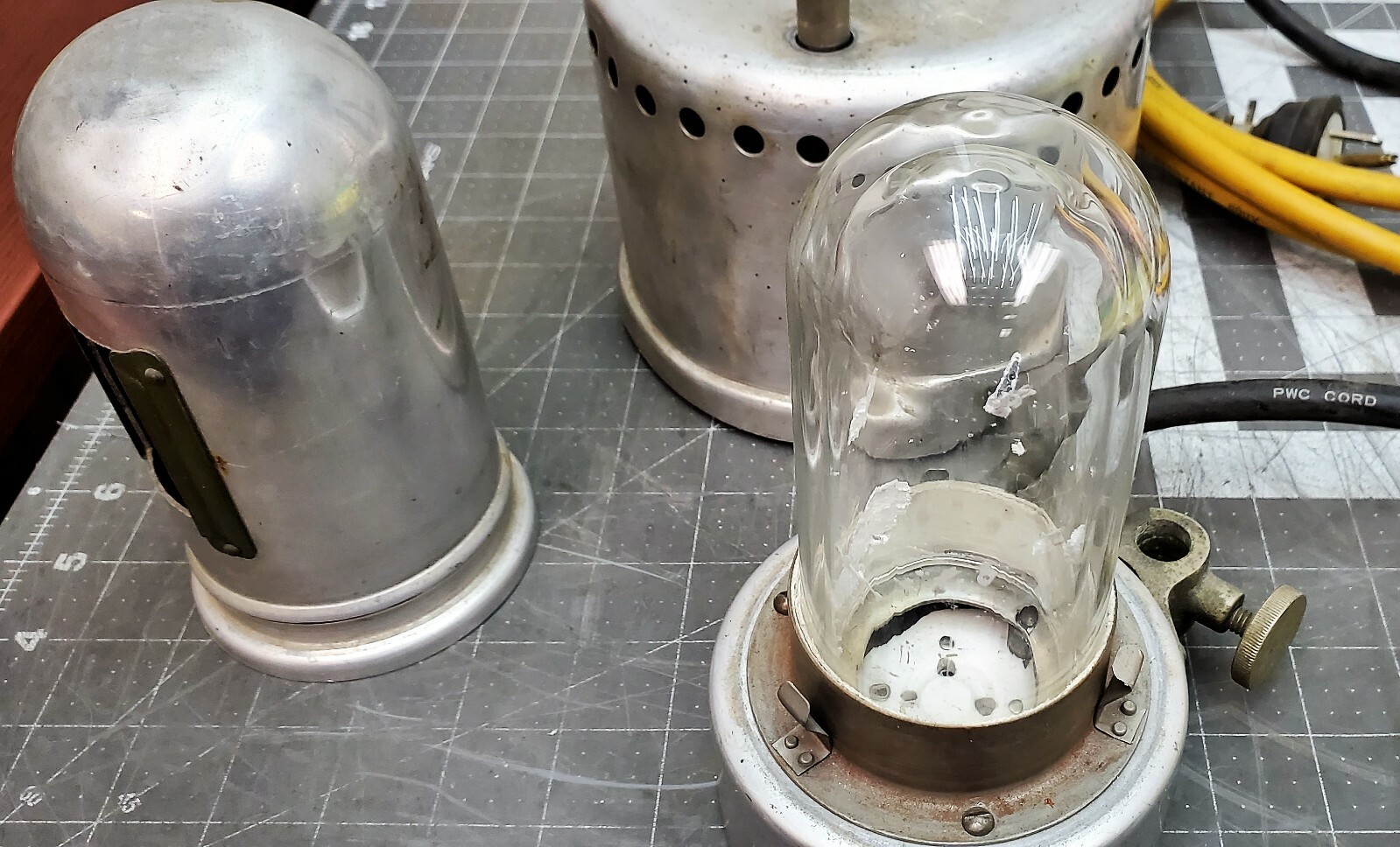 VINTAGE SODIUM LAB ARC Polariscope Light Source General Electric Vapor Lamp Comp