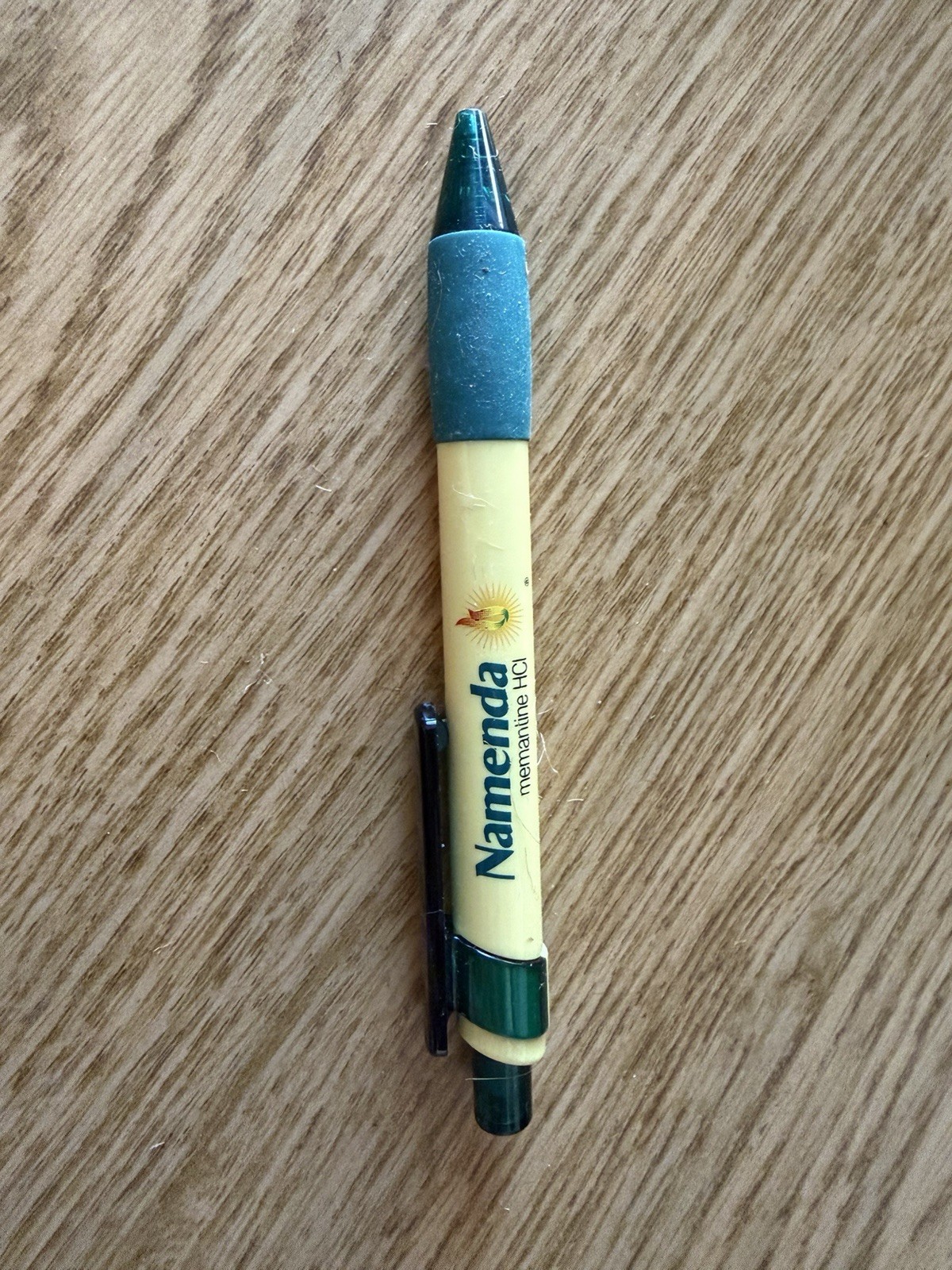 Green & Yellow Namenda LOGO Clicky PEN Drug Rep Pharmaceutical Advertising WORKS