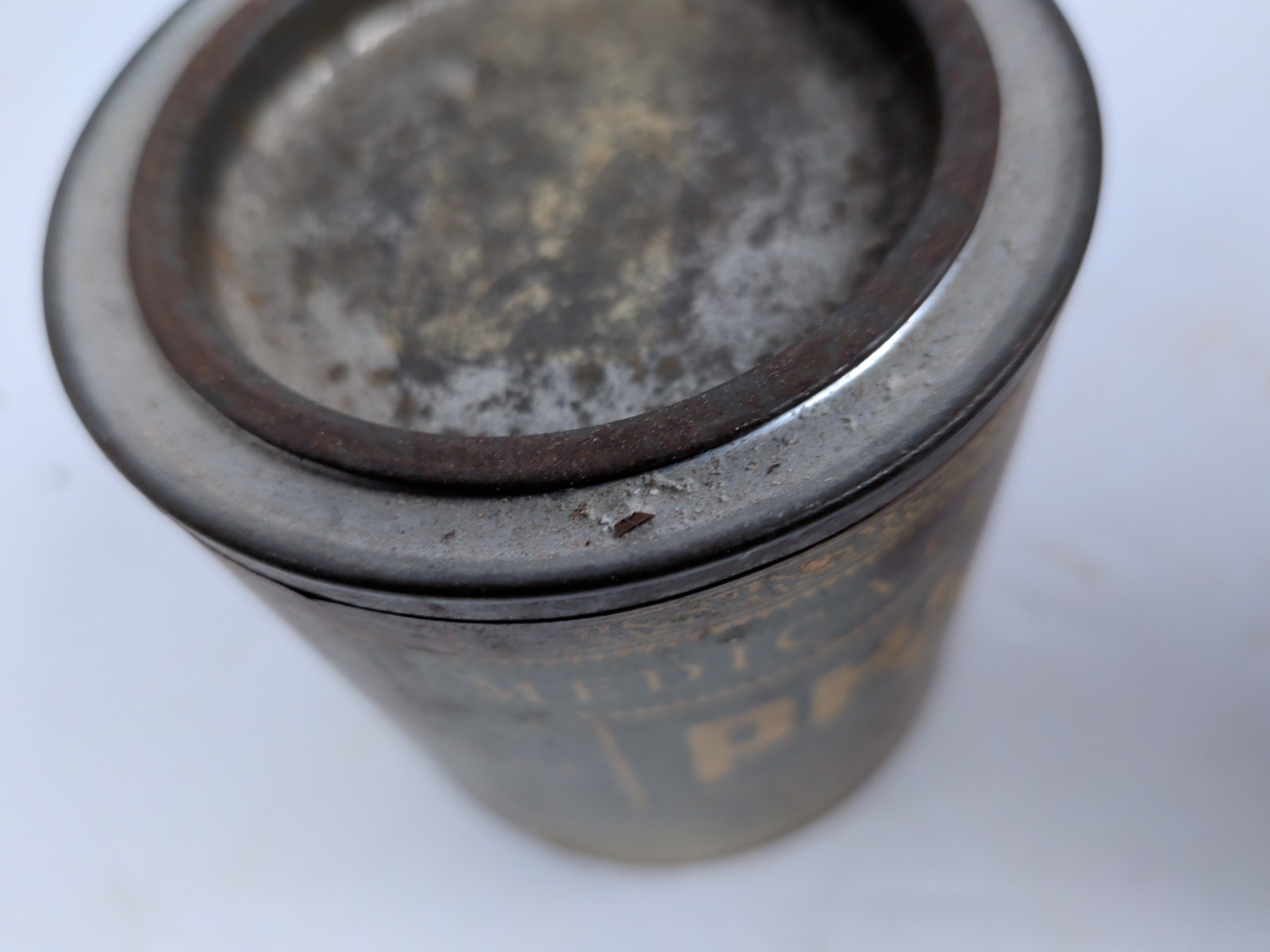 Phi-Tem Vintage Container APOTHECARY RARE tin Medical Coughs 1930s Cure USA