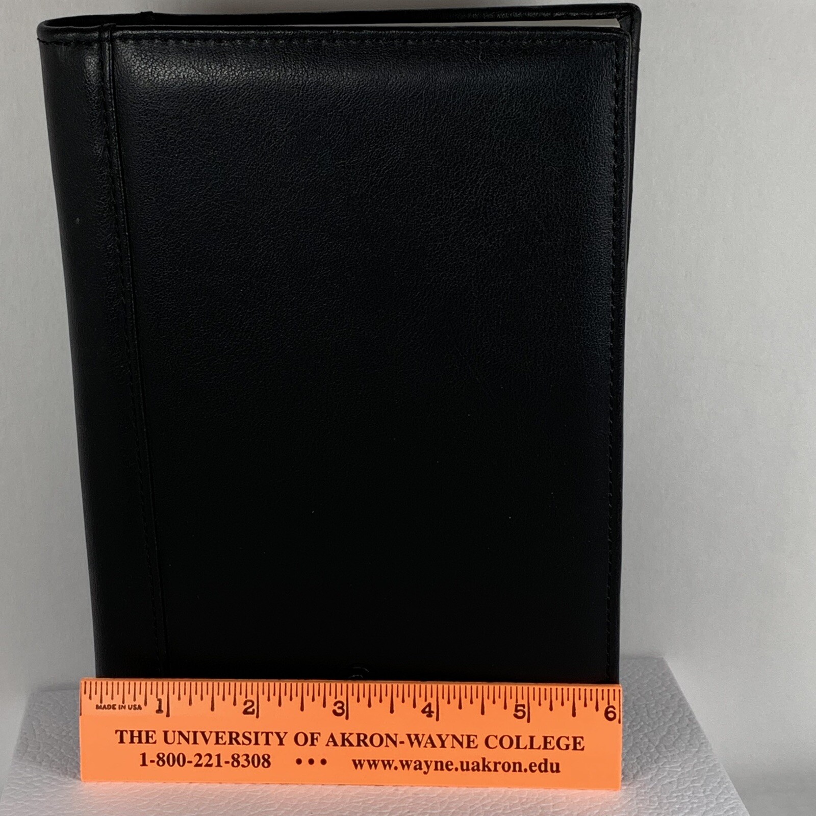 Drug Rep Pharmaceutical Promo Advertising Lipitor Black Notebook With Pen 6×8.25