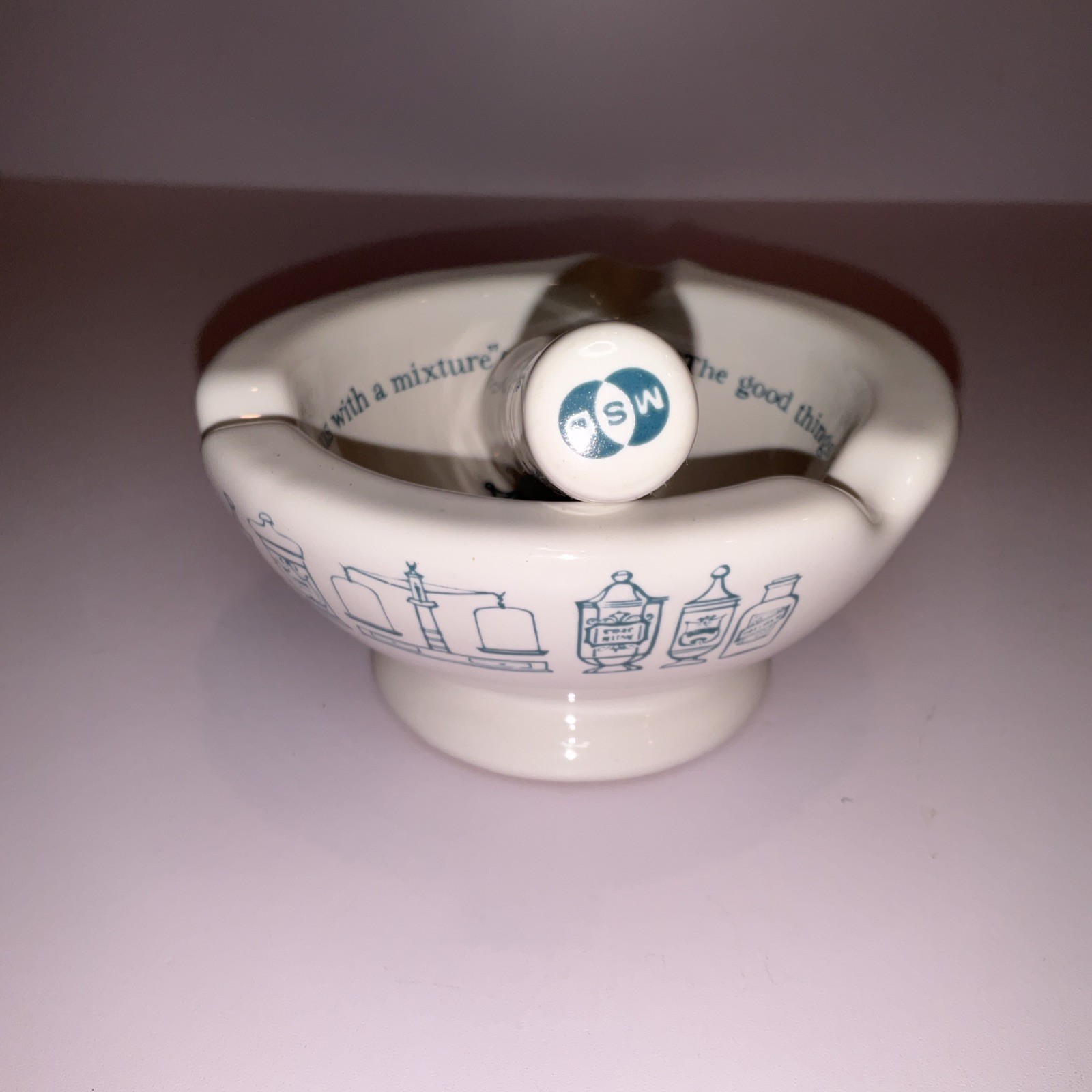 Vtg Merck Sharp & Dohme Porcelain Pharmacy Mortar / Pestle Ashtray