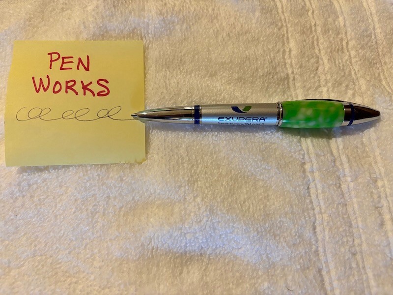 EXCEEDINGLY RARE VINTAGE “CELEBREX” PFIZER DRUG PROMO YELLOW/GREEN MARBLED PEN