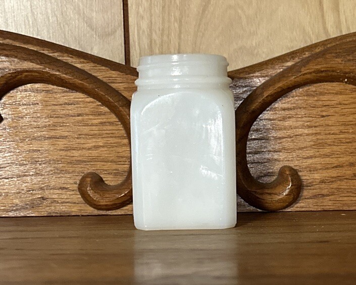 Vintage 1940’s White Milk Glass USA Square 3″ Tall Old Ointment Medicine Jar#260