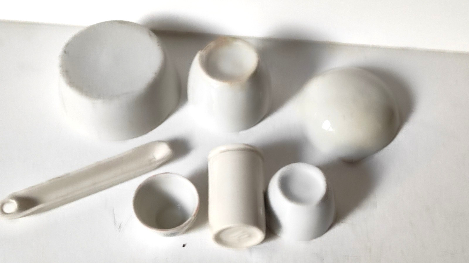 PORCELAIN SMALL VESSELS, Evaporating Dishes, Set of 7 – Pharmacy, Labs, Vintage