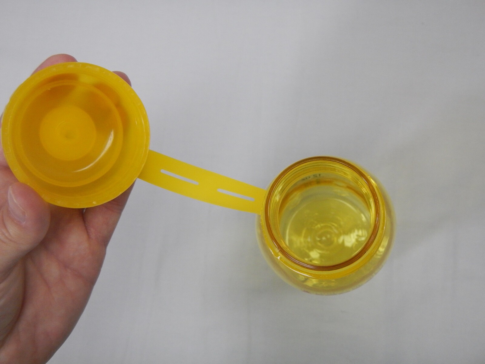 Aranesp (darbepoetin alfa) Amgen Water Bottle 600ml Drug Rep Promo