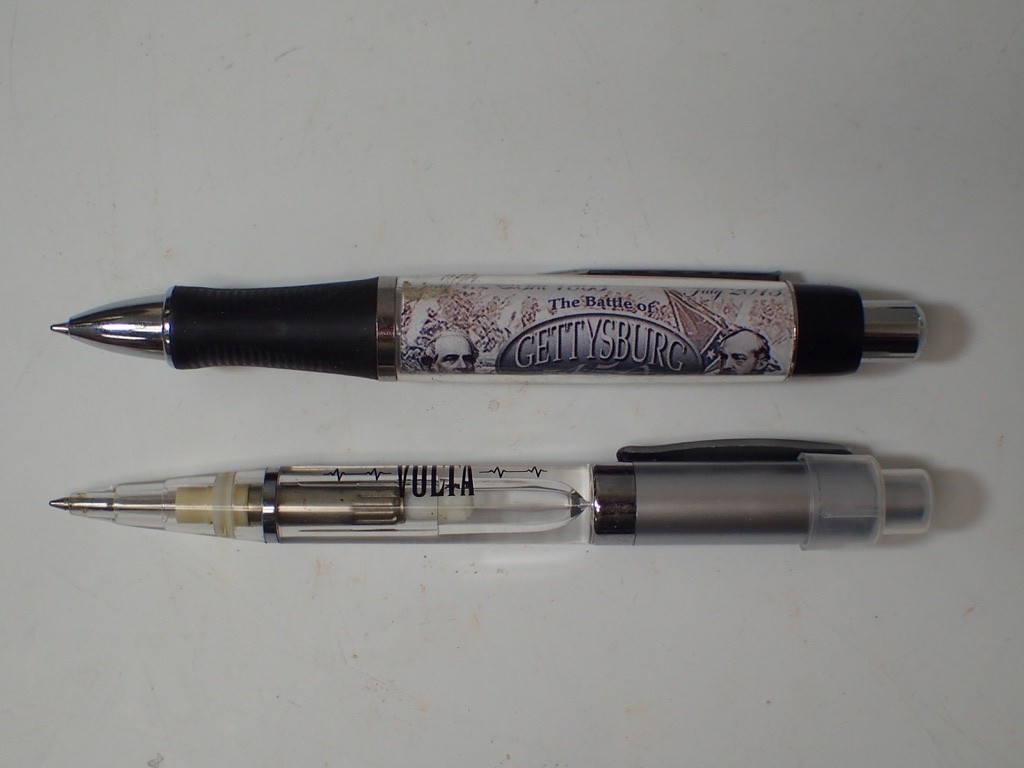 (18) High-End Pharmaceutical & More Advertising Pens Plastic & Metal Some Lights